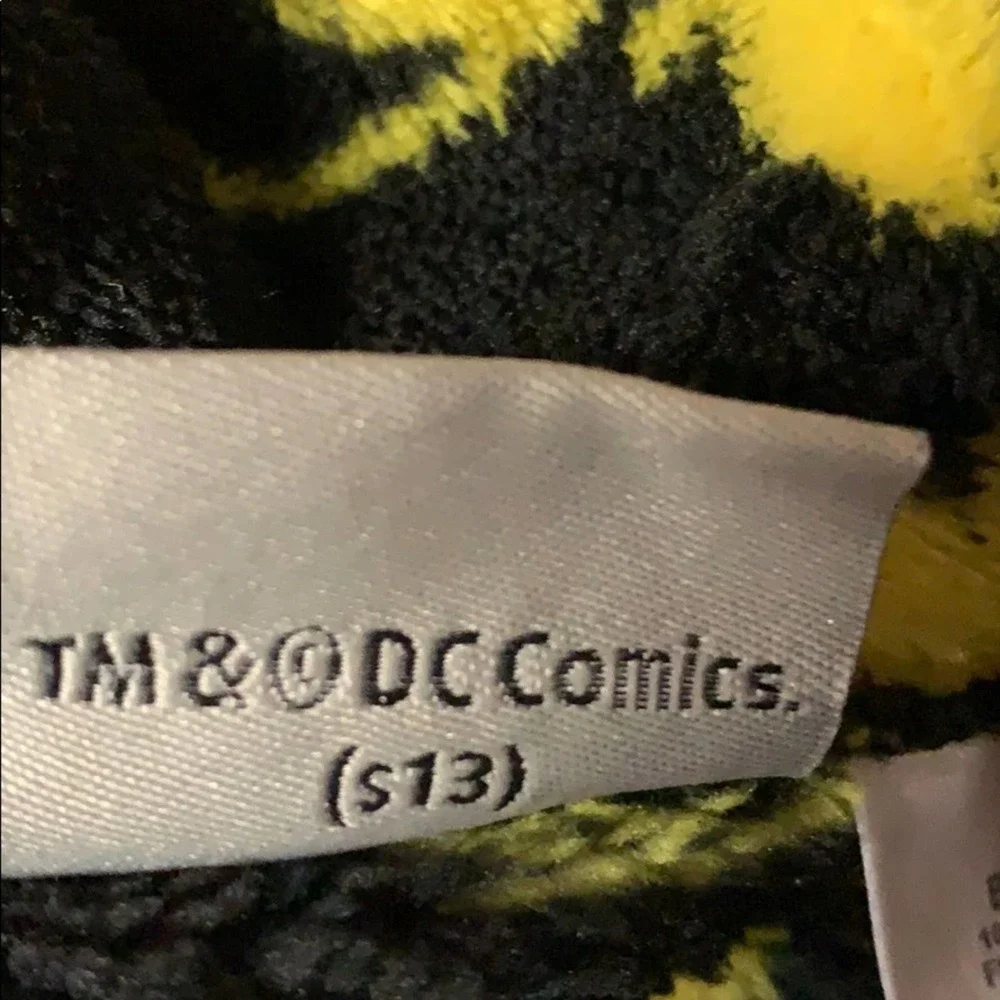 DC Comics Batman Bathrobe. Kids Size‎ 6-7